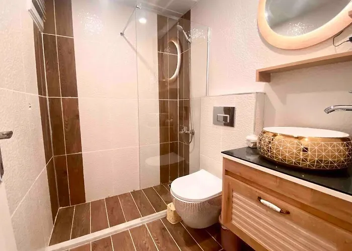 Apartment Licensed ,jazzy Class 3 Bedrooms Homes 100mb Wi-fi Antalya